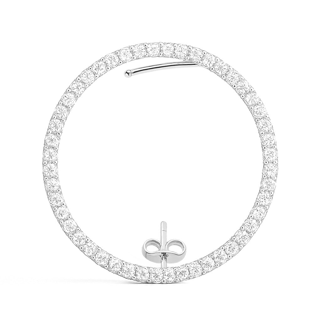 KAY_EARSTUD_SILVER_LEFT