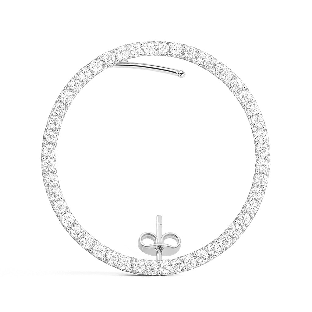 KAY_EARSTUD_SILVER_RIGHT