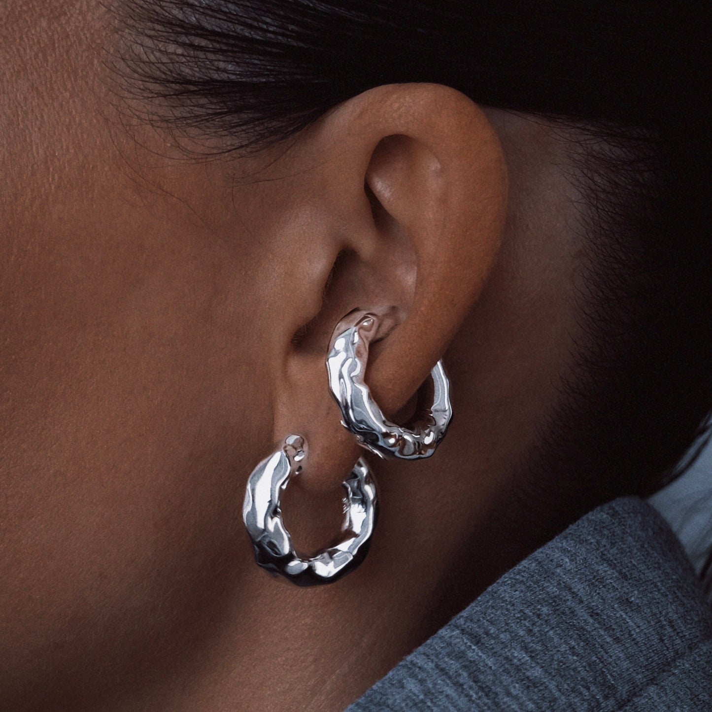 CHUNKY MOLTEN KOS EARRING