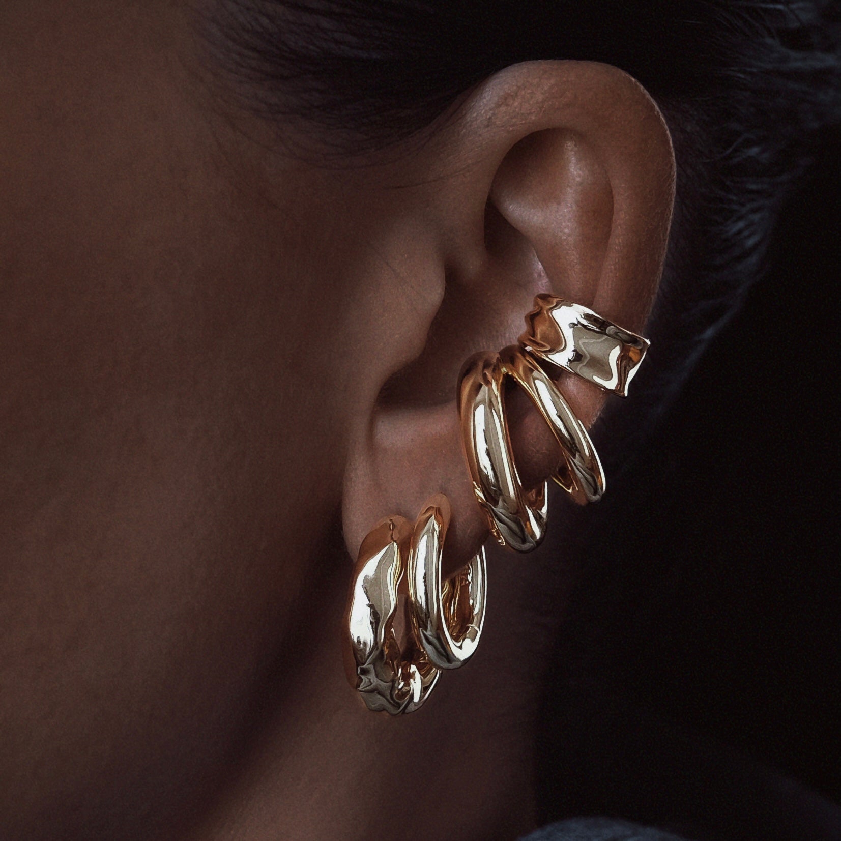 CHUNKY KOS MOLTEN EARRING