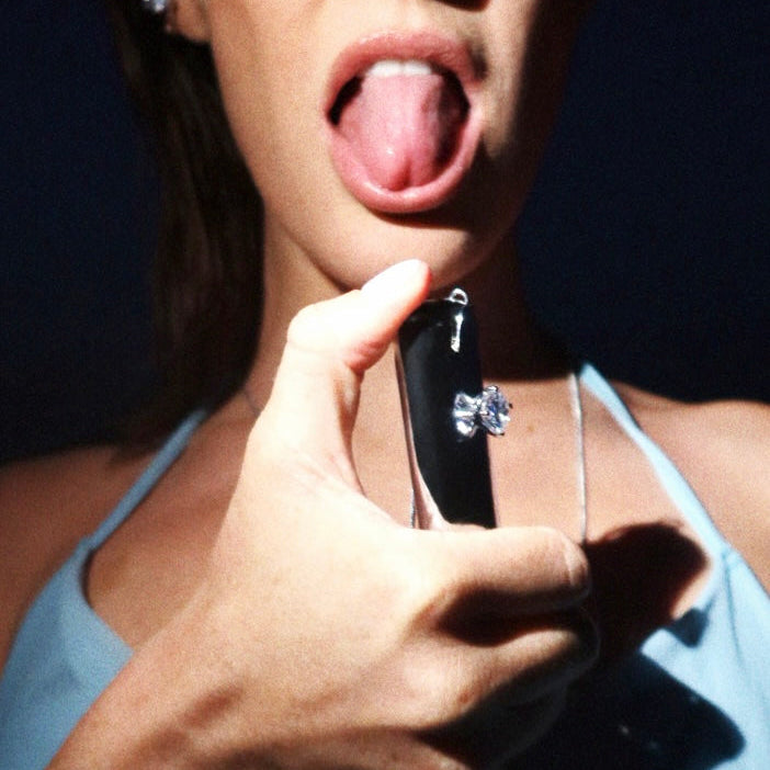 BILLION AVENUE X WECANDANCE - THE DIAMOND LIGHTER CASE NECKLACE