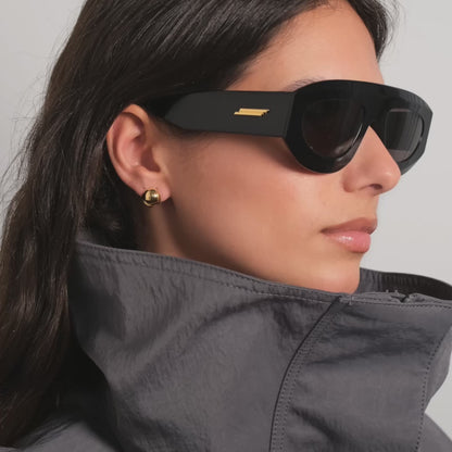 BALLY EARRING
