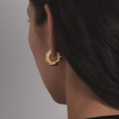 MOLTEN BOY EARRING