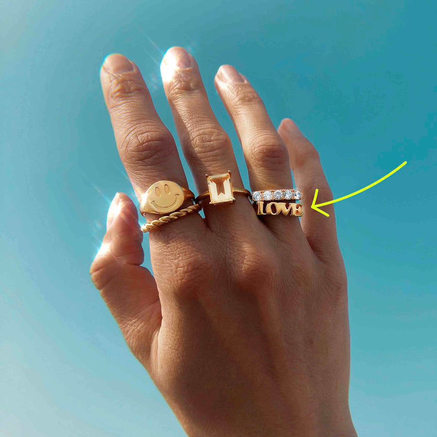 LOVE Ring Gold